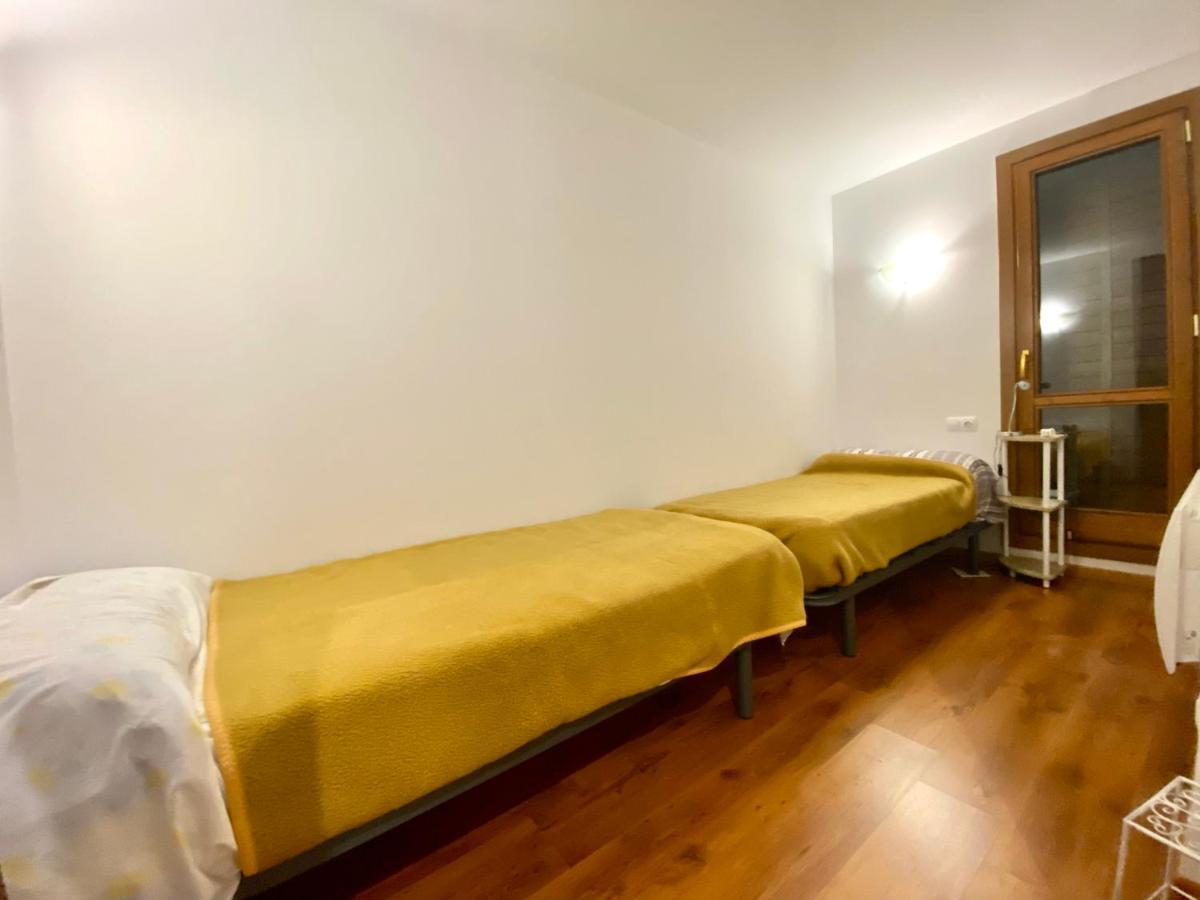 Els Esquiadors Llorts Apartment Exterior photo