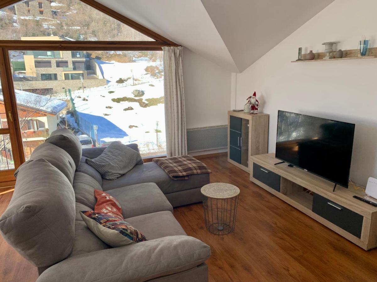 Els Esquiadors Llorts Apartment Exterior photo